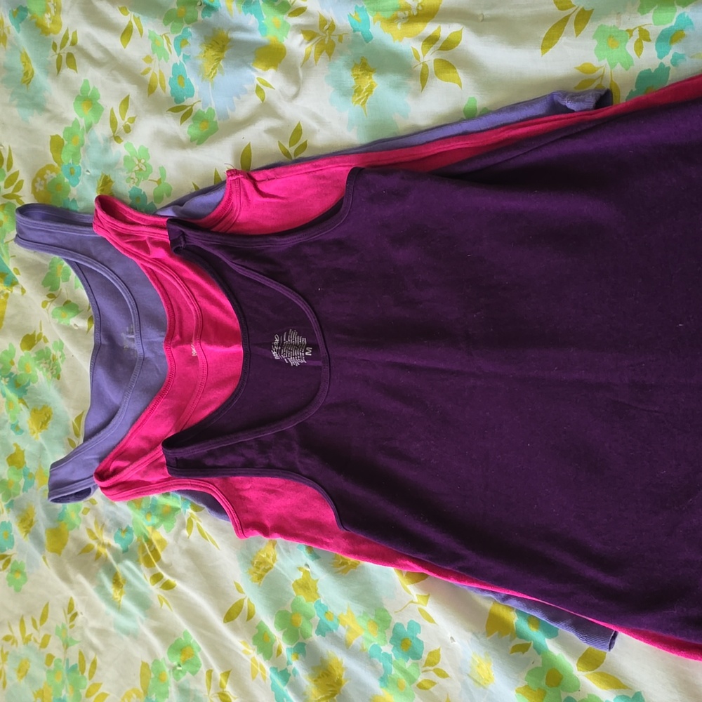 Mossimo Womans Tank TopsSuze Medium